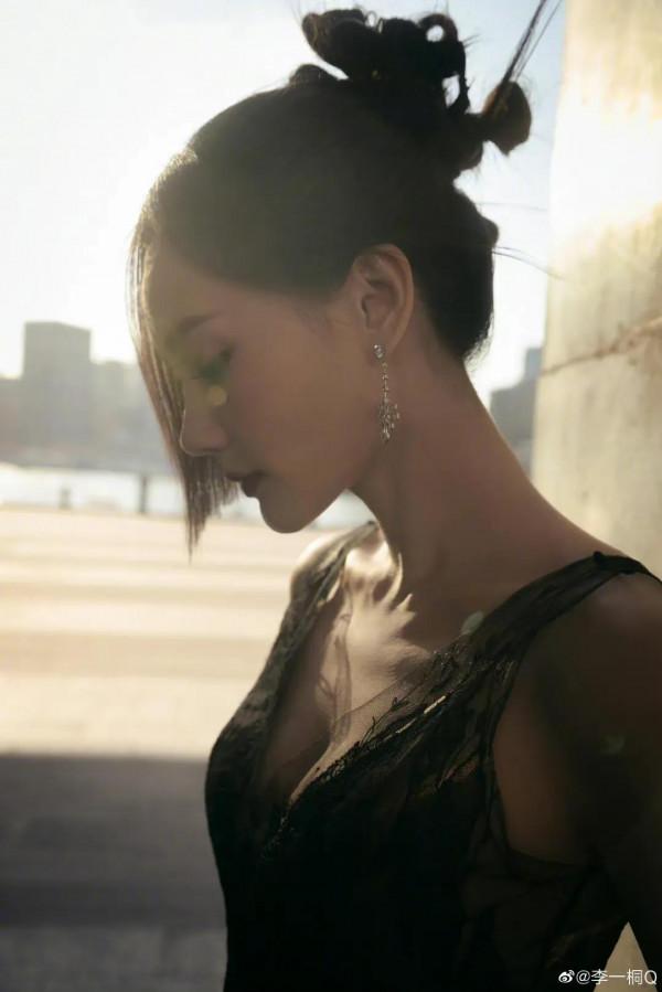 李一桐，女一專業戶，為什麼就不火呢，我就超愛她，分享美照一波