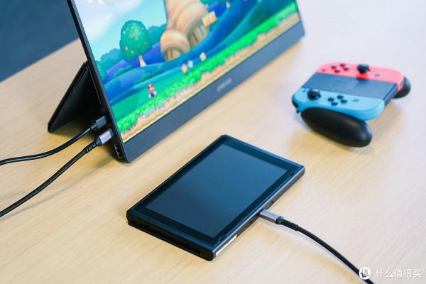 萬金油還是吃灰神器：聊聊4K+OLED便攜屏存在的意義