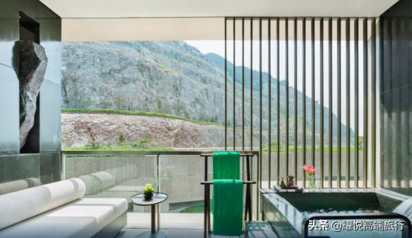 深秋了，泡湯去！這7家精品溫泉度假村值得一住