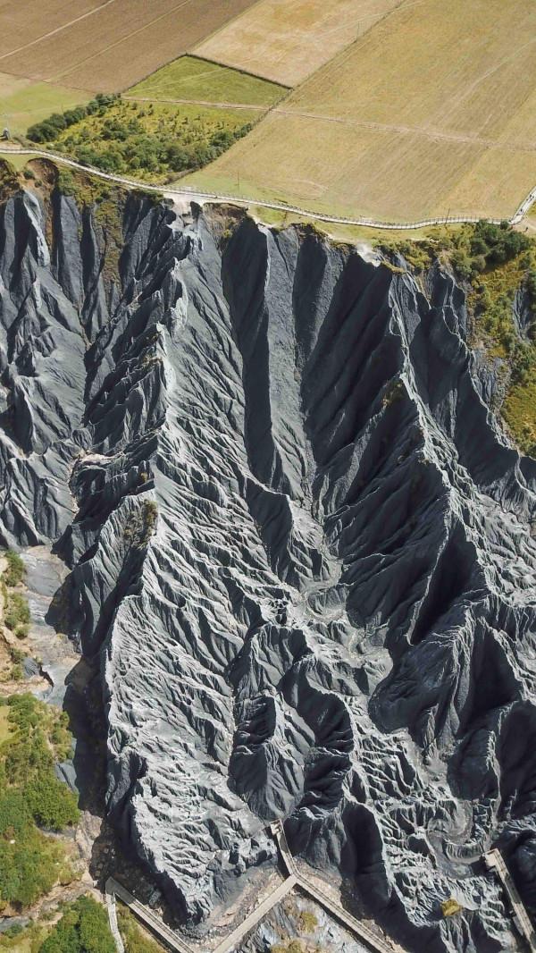 火爆網路的川西有多美?風景奇異,這裡被譽為“中國地質百慕大” 火爆網路的川西有多美?風景奇異,這裡被譽為“中國地質百慕大”