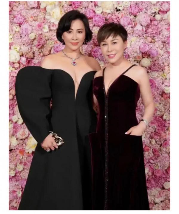 58歲的劉嘉玲辦豪華生日派對,閨中密友富豪老公參加 58歲的劉嘉玲辦豪華生日派對,閨中密友富豪老公參加