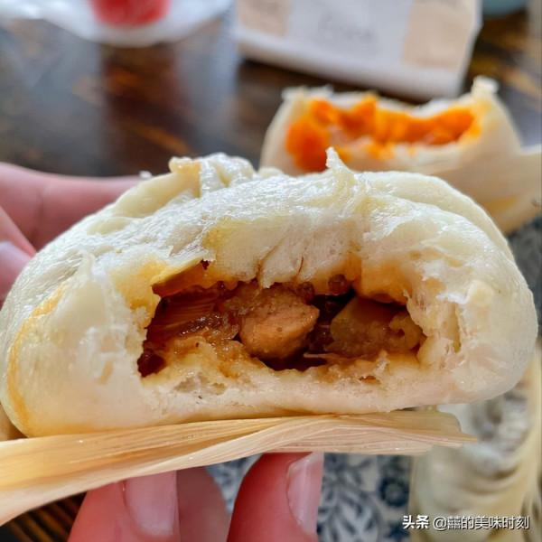 山東小縣城的早餐店,整個島的人都來光顧,排骨包不預約吃不上 山東小縣城的早餐店,整個島的人都來光顧,排骨包不預約吃不上