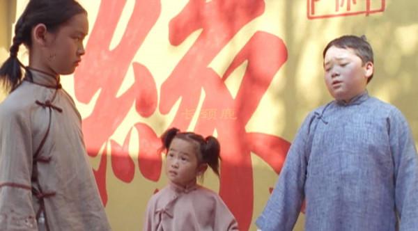 《五月八月》:以南京大屠殺中倖存的孩子的視覺下的戰爭,淚目 《五月八月》:以南京大屠殺中倖存的孩子的視覺下的戰爭,淚目