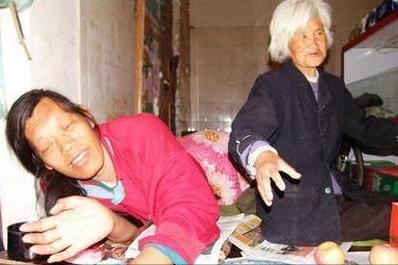 售賣金牌,靠70歲母親拾荒為生,切除大腸,他們退役後生活太艱難 售賣金牌,靠70歲母親拾荒為生,切除大腸,他們退役後生活太艱難