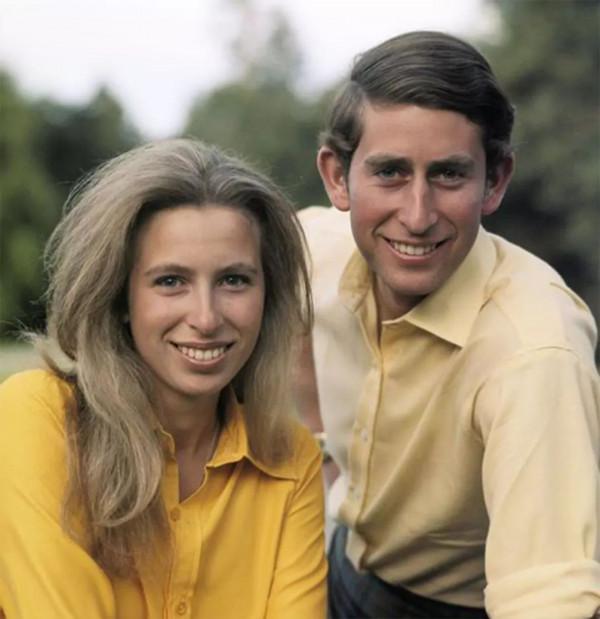 1970年,尼克松看上了22歲的查爾斯,親自做媒讓女兒和他單獨相處 1970年,尼克松看上了22歲的查爾斯,親自做媒讓女兒和他單獨相處