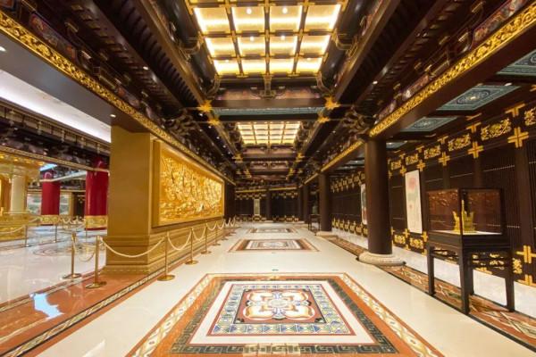 浙江是真的富裕啊！這6圈木欄杆花了360萬，一座塔造價6個億