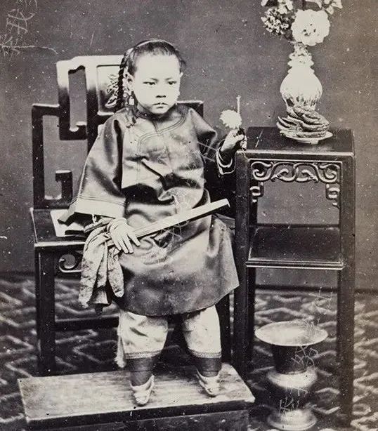 可怕的洗腦:印度、中國、德國、日本四個經典故事 可怕的洗腦:印度、中國、德國、日本四個經典故事