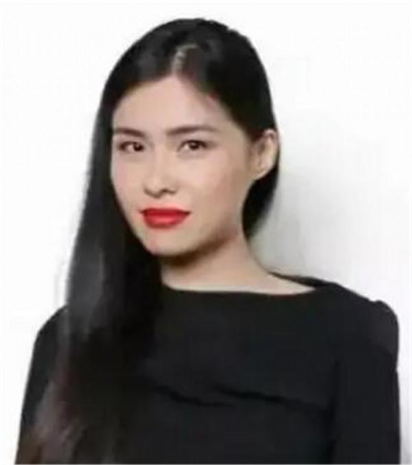 歐洲首位中國王妃，相貌平平迷倒王子，如今一家在中國定居