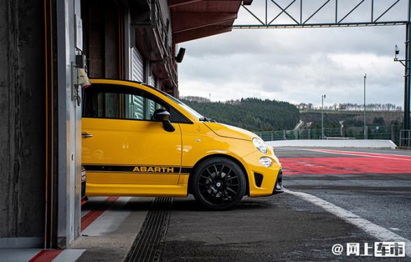 來自義大利的小鋼炮！復古外觀，比飛度更小，限量發售手慢無