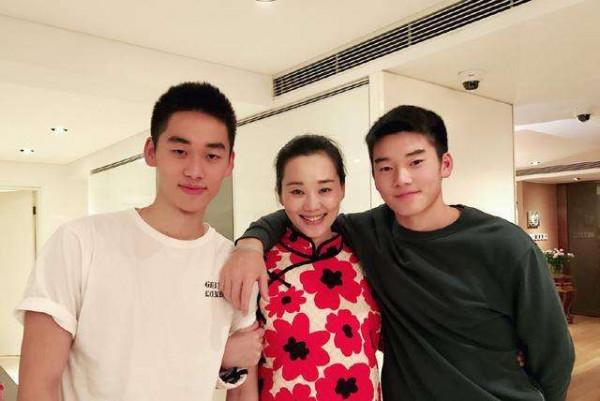 6位90年代內地最紅男歌手現狀,2人入獄,2人離世,1人被砍 6位90年代內地最紅男歌手現狀,2人入獄,2人離世,1人被砍