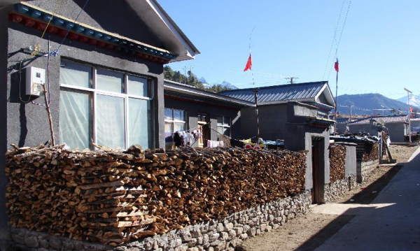 達曼人流浪邊境近百年,18年前加入中國國籍,年輕人爭相參軍報國 達曼人流浪邊境近百年,18年前加入中國國籍,年輕人爭相參軍報國