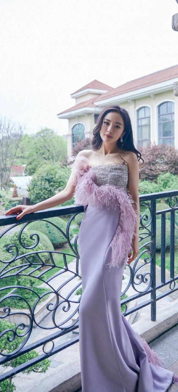 “蜂王”楊冪超高畫質無水印美圖 “蜂王”楊冪超高畫質無水印美圖