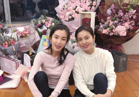 李冰冰的妹妹李雪才是高手，如今兒女雙全，希望姐姐早日找到幸福