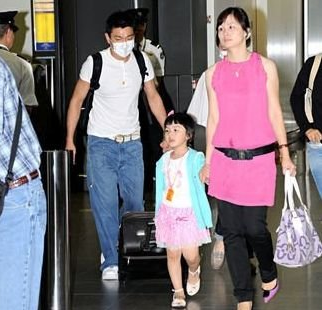 甘願被藏21年,46歲為劉德華生子,朱麗倩真的太狠了 甘願被藏21年,46歲為劉德華生子,朱麗倩真的太狠了