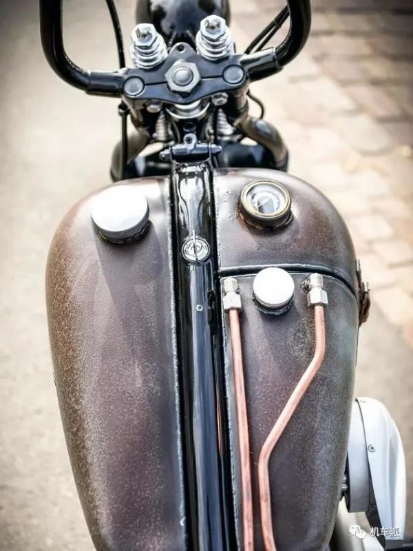 定製 | 極簡主義 1972年哈雷戴維森 FLH欣賞