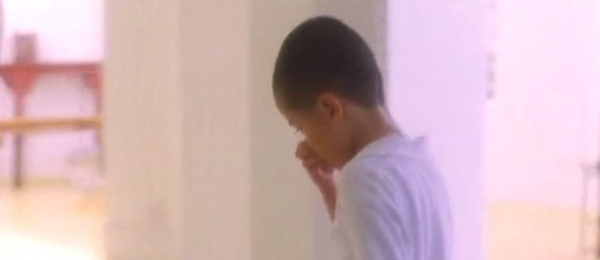 煙飛煙滅：全香港頂級的明星陣容零片酬出演張國榮導演的電影