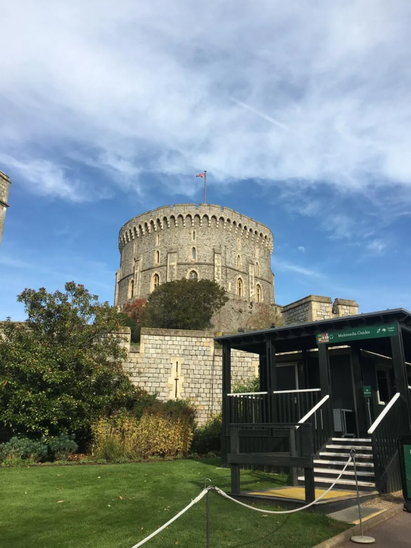當今世界皇室居住的最大城堡——溫莎城堡，值得一去