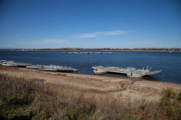 帝國邊陲的僻靜處，只有戌邊的戰士