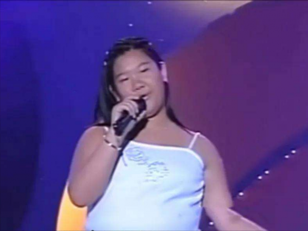 同樣是鄭少秋的女兒，沈殿霞和官晶華的女兒一對比，差距就出來了