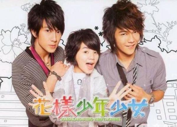 42歲吳尊曬愛子拳擊照,網友:這相似度,說“複製貼上”不過分吧? 42歲吳尊曬愛子拳擊照,網友:這相似度,說“複製貼上”不過分吧?