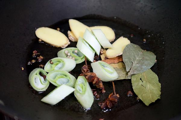 天寒地凍吃口熱的,這五道簡單燉菜,暖身心滋養脾胃,家常又好吃 天寒地凍吃口熱的,這五道簡單燉菜,暖身心滋養脾胃,家常又好吃