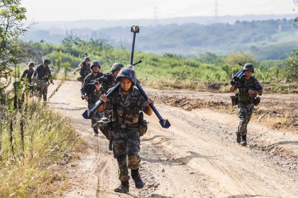 燃爆！第71集團軍“臨汾旅”合成營火力全開！