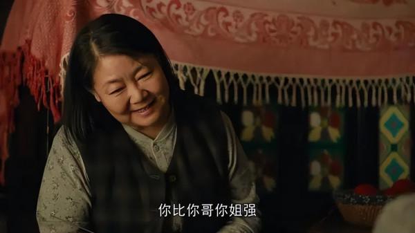 給過去一年“演技最好的10位老戲骨”排名，李幼斌第6，丁勇岱第2