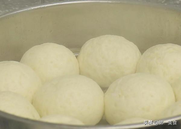 燙麵、半燙麵、發麵、死麵的區別和用途？看完饅頭製作過程全明白