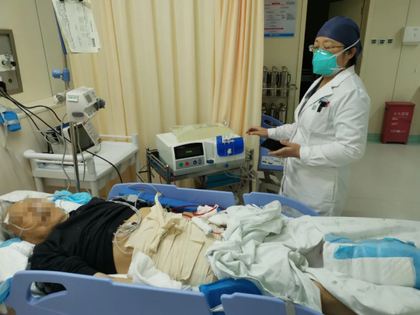 北京積水潭醫院多學科協作完成首例床旁經皮穿刺腹膜透析置管術