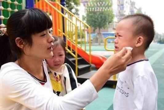 教育部傳來訊息,幼兒園放學不能早於17:30,家長紛紛表示贊成 教育部傳來訊息,幼兒園放學不能早於17:30,家長紛紛表示贊成