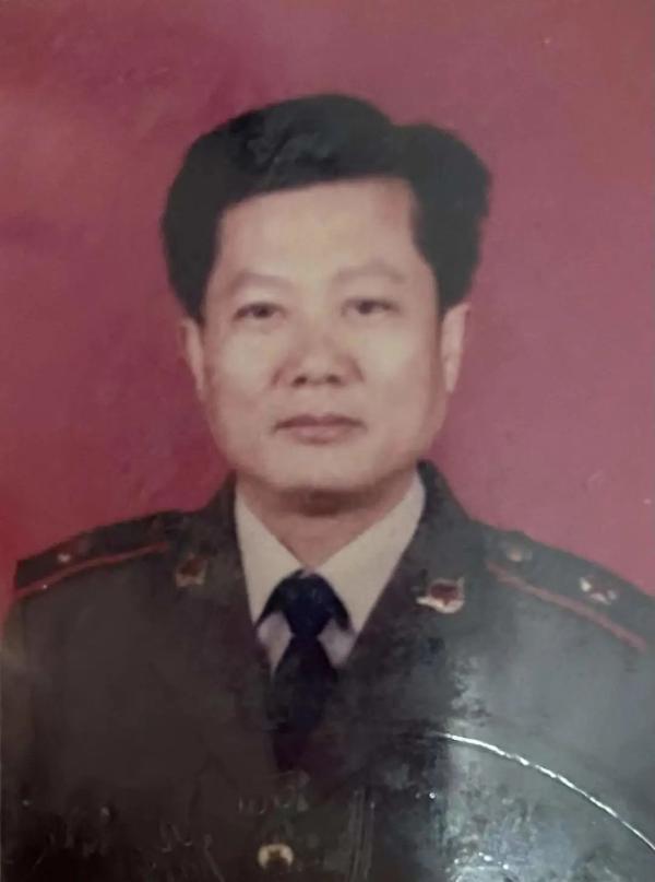 了不起的退役軍人：揹負幾千萬元債務，他堅決抵制境外引誘