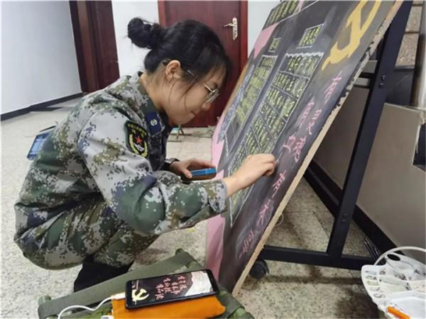 速來圍觀!第71集團軍“孔雀藍”淬火進行時 速來圍觀!第71集團軍“孔雀藍”淬火進行時