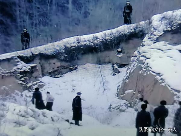 《風箏》與《懸崖》——高手過招,涇渭分明 《風箏》與《懸崖》——高手過招,涇渭分明