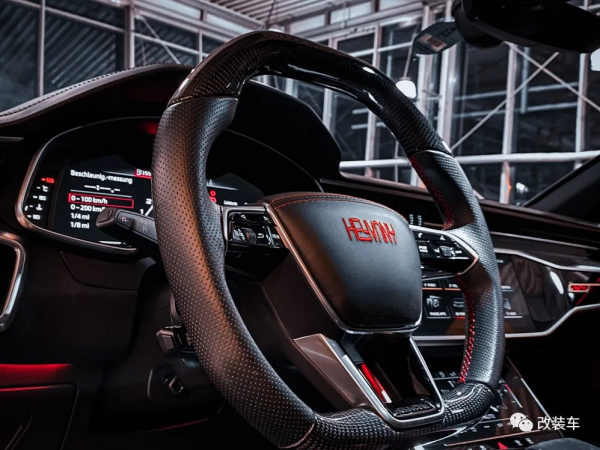 花100萬打造735馬力的奧迪RS7，3秒破百的碳纖維猛獸你們愛了嗎？