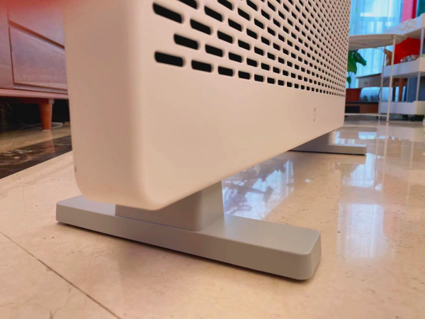 大面積散熱,超薄機型,這才是小戶型要的取暖神器 大面積散熱,超薄機型,這才是小戶型要的取暖神器