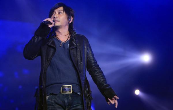 6對因一首歌引發&OpenCurlyDoubleQuote;戰爭&rdquo;的明星：田震怒摔話筒，陳慧嫻退出歌壇