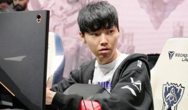 “又開始捧殺了?”麥哥稱Chovy是LCK的最強中單 “又開始捧殺了?”麥哥稱Chovy是LCK的最強中單