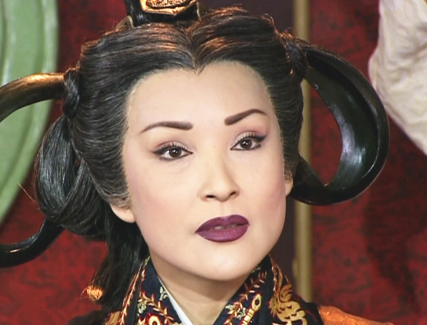 “太后專業戶”陳莎莉罕露面,73歲氣質依舊,二度離婚後單身多年 “太后專業戶”陳莎莉罕露面,73歲氣質依舊,二度離婚後單身多年