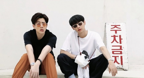 「多圖預警」OffGun般配的情侶裝：OG著名時尚夫夫