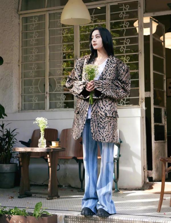 快來跟迪麗熱巴和鄭秀晶一起 反對高顱頂顏值霸凌