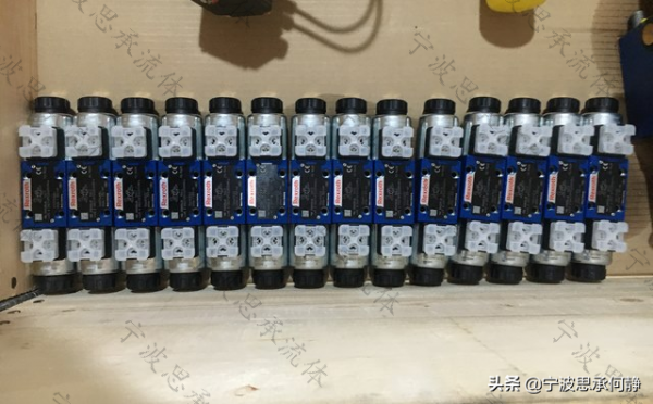 REXROTH力士樂電磁換向閥4WE6J6X/EG24N9K4 REXROTH力士樂電磁換向閥4WE6J6X/EG24N9K4