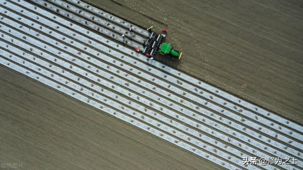 新疆農民收入高於城裡人，這一說法對嗎？聽我來給你分析