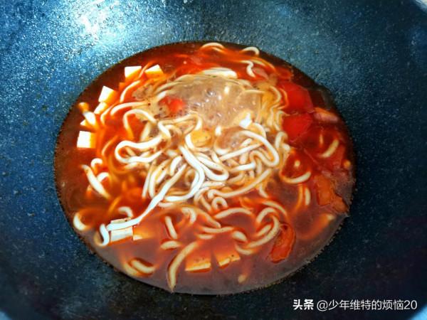 寒冬，這碗熱“湯麵”別錯過，方便快捷，管飽又暖身，比點外賣好