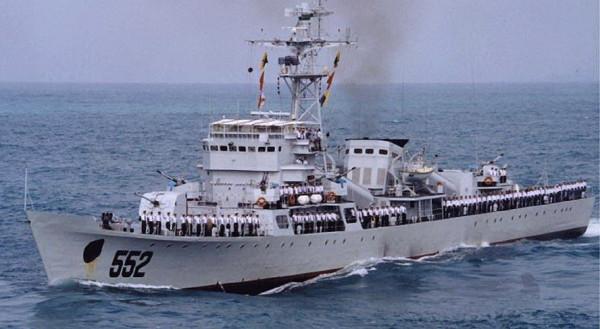 1997年6月底，香港迴歸在即，英國為何派出34艘軍艦，硬闖南海？