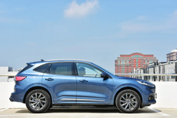 效能有取捨 選購按需求——福特銳際插電混動