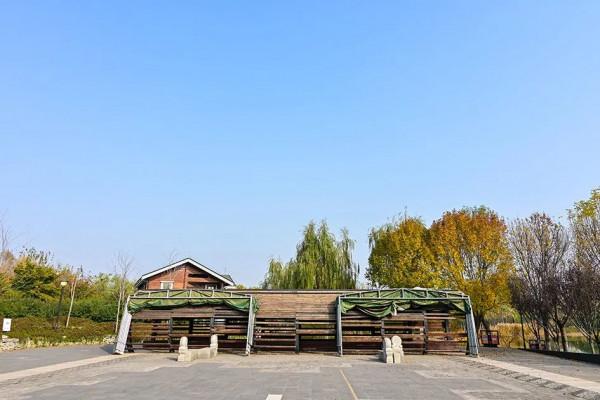 獨一無二！公園裡也能跑火車！京西這處免費的森林公園，值得玩
