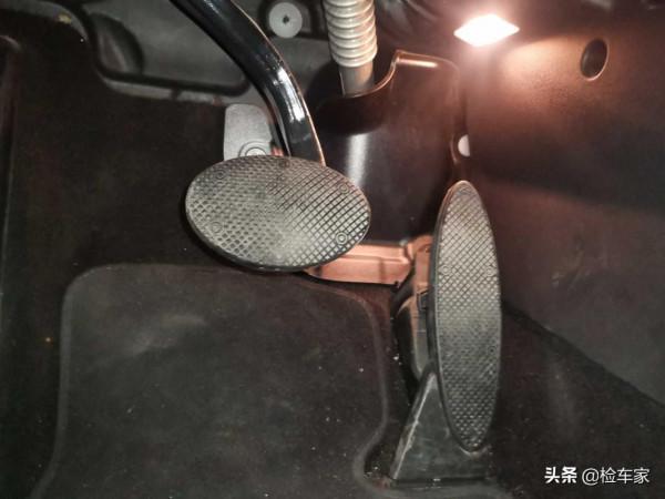 好看嗎?用空間換的,這輛萌出天際的小車才開3年貶值超10萬 好看嗎?用空間換的,這輛萌出天際的小車才開3年貶值超10萬