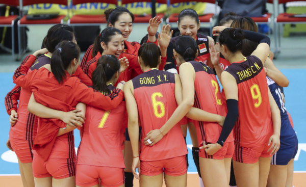 女排名帥陳忠和，與郎平亦師亦友，前妻意外去世，二婚娶女排隊員