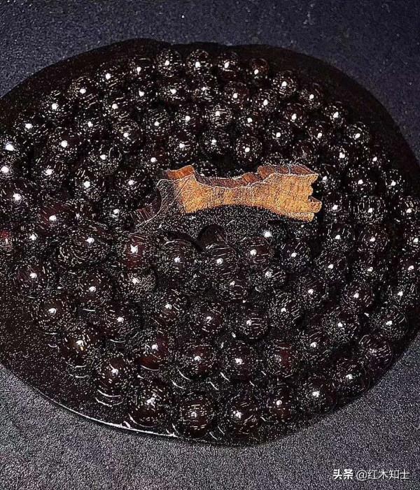 濟寧王義木雕藝術館藏品，海黃老料&lpar;紫油梨&rpar;，5&sol;10&sol;108顆片珠