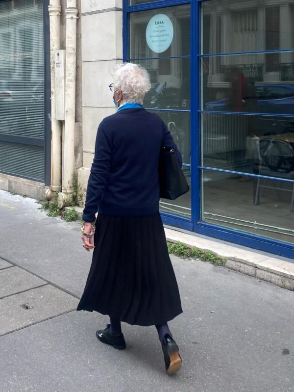 背駝發福也能優雅?這些時尚奶奶親自示範,時髦到極致 背駝發福也能優雅?這些時尚奶奶親自示範,時髦到極致